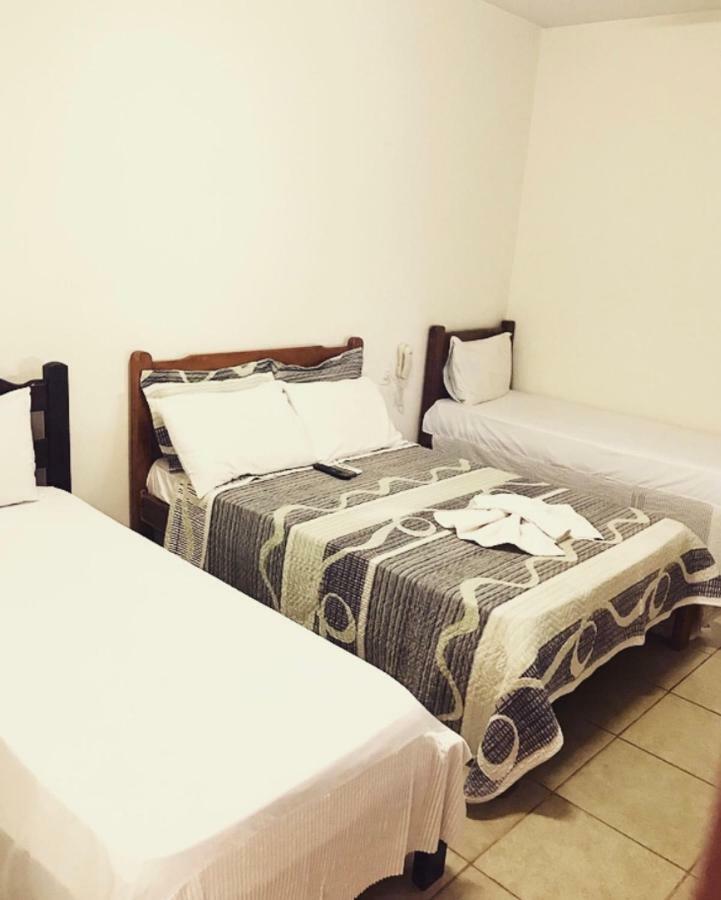 Hotel Santos Campina Verde Εξωτερικό φωτογραφία